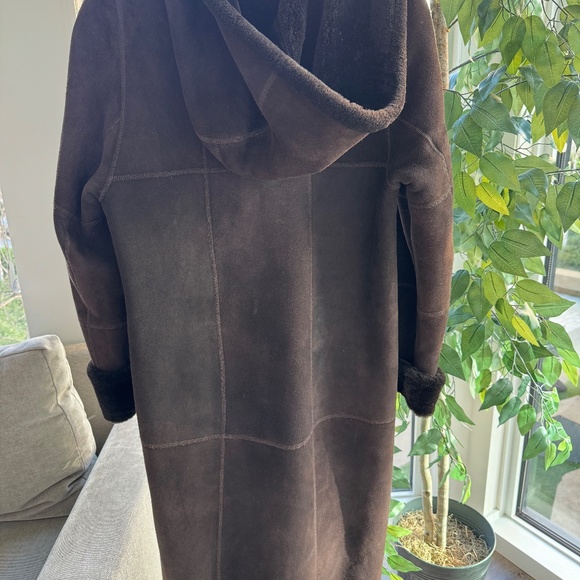 Dominic Bellissimo Brown Shearling Coat With Hood - Picture 2 of 3